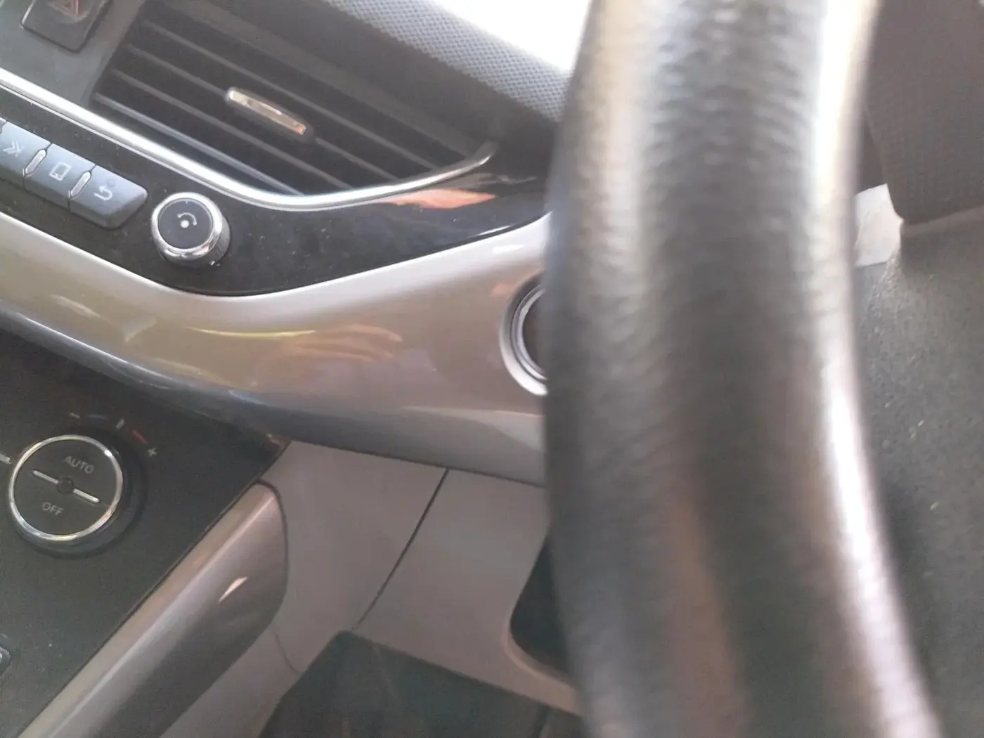 2018 Tata NEXON XZ PLUS DIESEL, Diesel, Manual, 1,41,598 km, interior