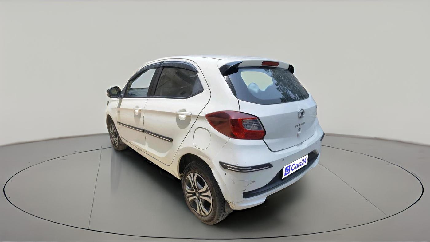 2024 Tata Tiago XTA CNG , CNG, Automatic, 31,763 km, exterior