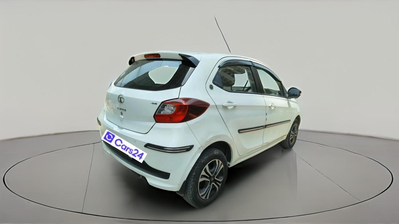 2024 Tata Tiago XTA CNG , CNG, Automatic, 31,763 km, exterior