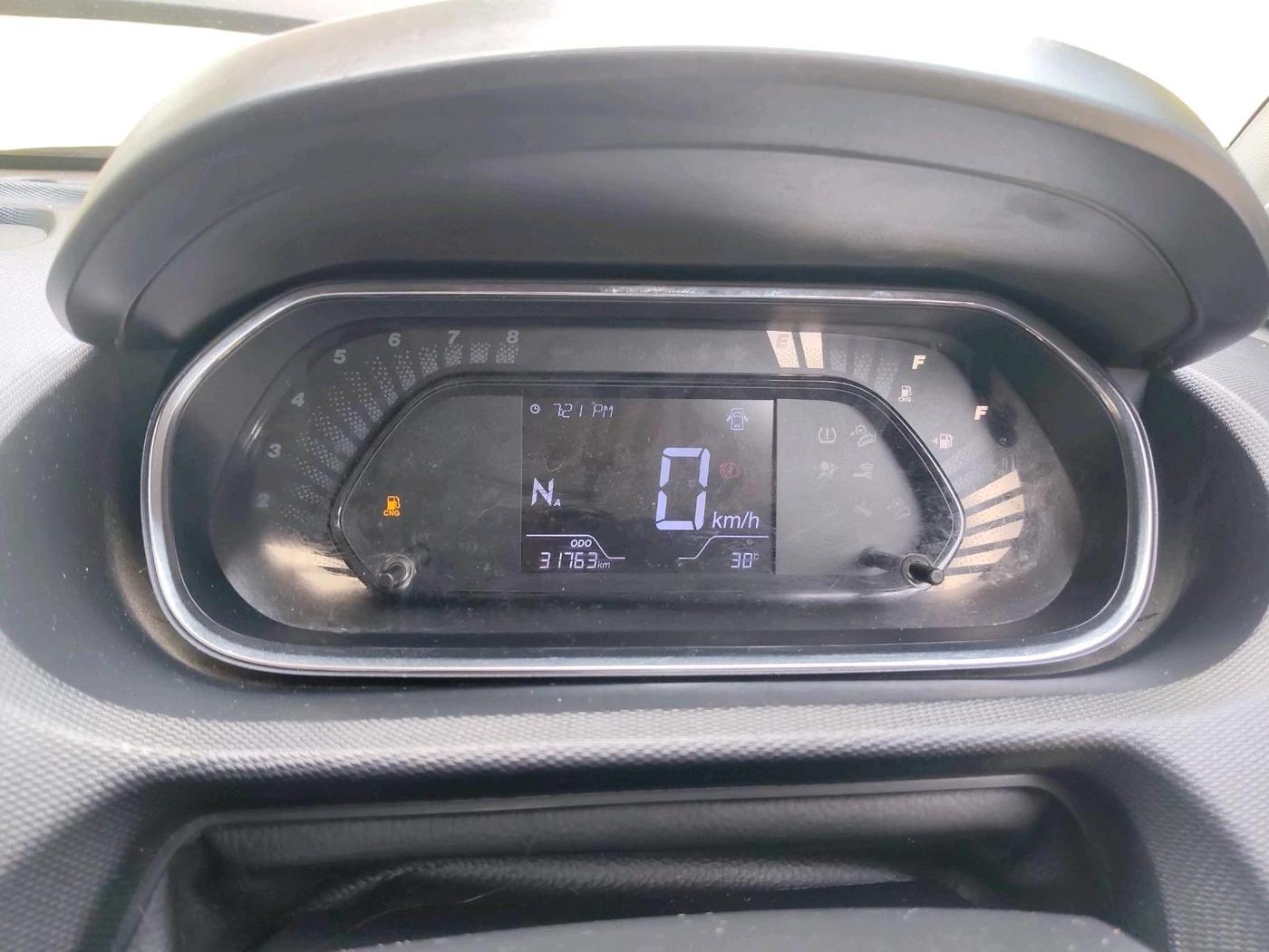 2024 Tata Tiago XTA CNG , CNG, Automatic, 31,763 km, interior
