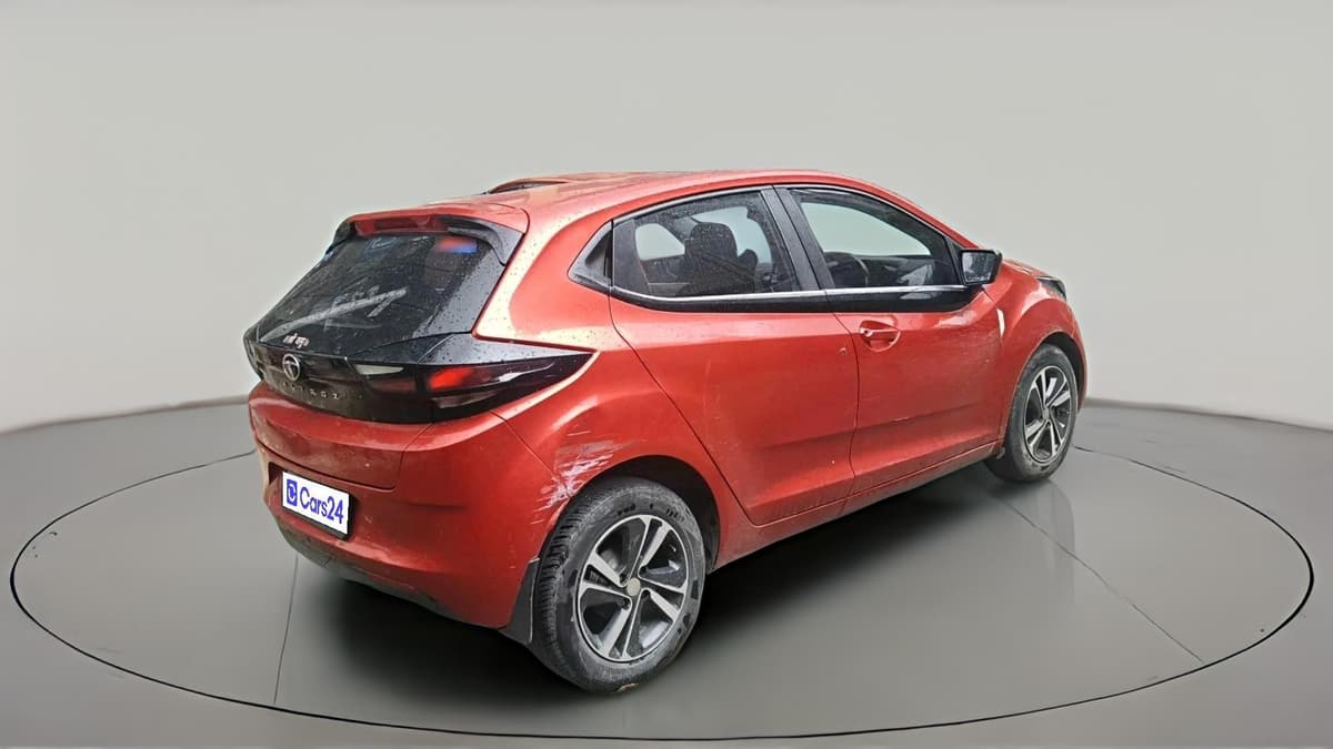 Used 2021 Tata ALTROZ XE PETROL Manual | Cars24