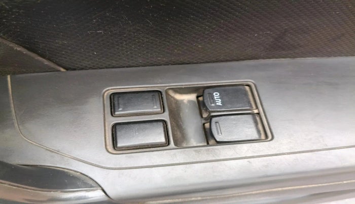2017 Maruti Vitara Brezza LDI (O), Diesel, Manual, 87,011 km, interior