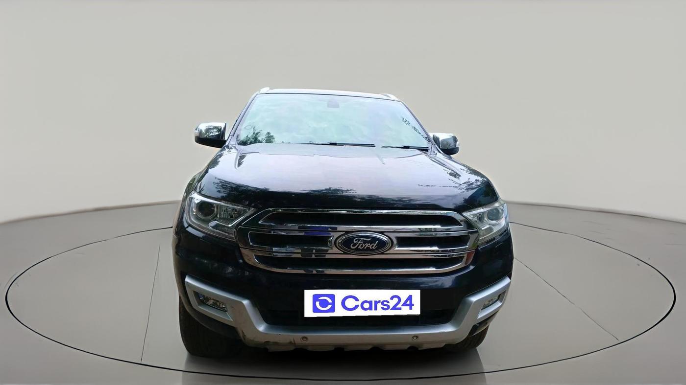 2016 Ford Endeavour TITANIUM 3.2 4X4 AT, Diesel, Automatic, 2,28,539 km, exterior