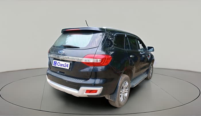 2016 Ford Endeavour TITANIUM 3.2 4X4 AT, Diesel, Automatic, 2,28,539 km, exterior