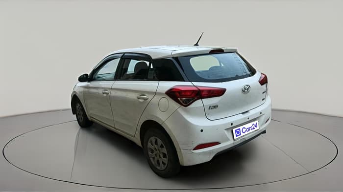 2017 Hyundai Elite i20 SPORTZ 1.4 CRDI, Diesel, Manual, 1,62,526 km, exterior