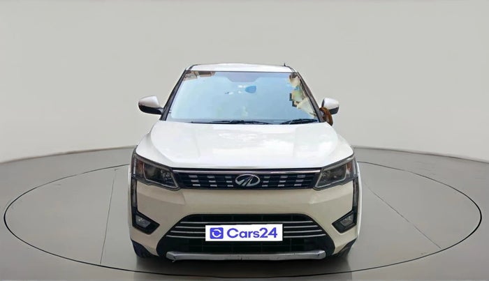 2021 Mahindra XUV300 W8 1.2 PETROL, Petrol, Manual, 65,567 km, exterior