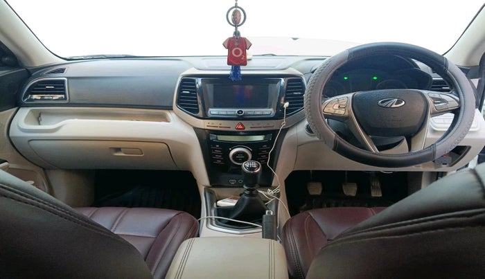 2021 Mahindra XUV300 W8 1.2 PETROL, Petrol, Manual, 65,567 km, interior