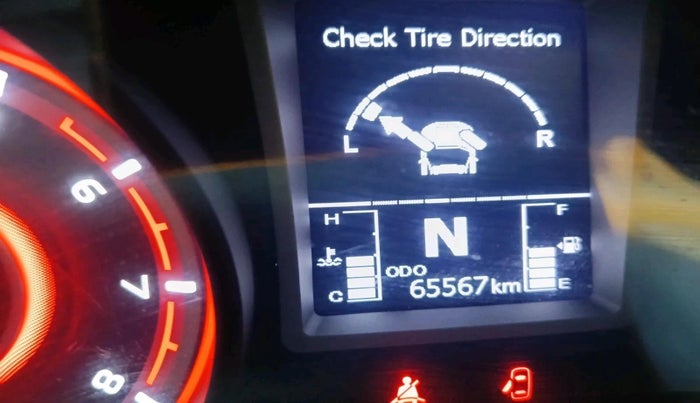 2021 Mahindra XUV300 W8 1.2 PETROL, Petrol, Manual, 65,567 km, interior