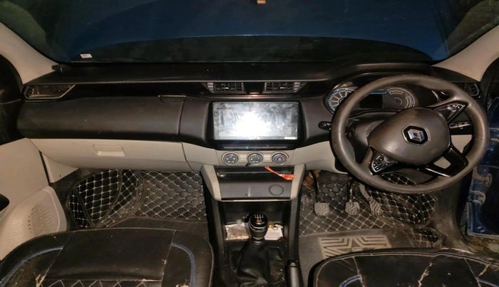 2021 Renault TRIBER RXT, Petrol, Manual, 71,884 km, interior