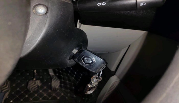 2021 Renault TRIBER RXT, Petrol, Manual, 71,884 km, interior