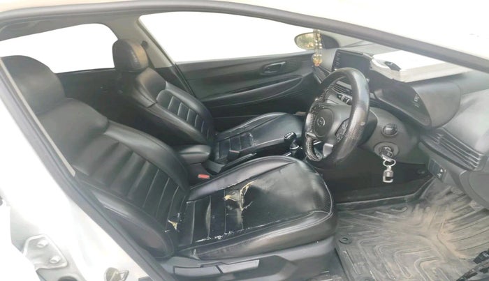 2022 Hyundai NEW I20 SPORTZ 1.5 MT, Diesel, Manual, 1,60,130 km, interior