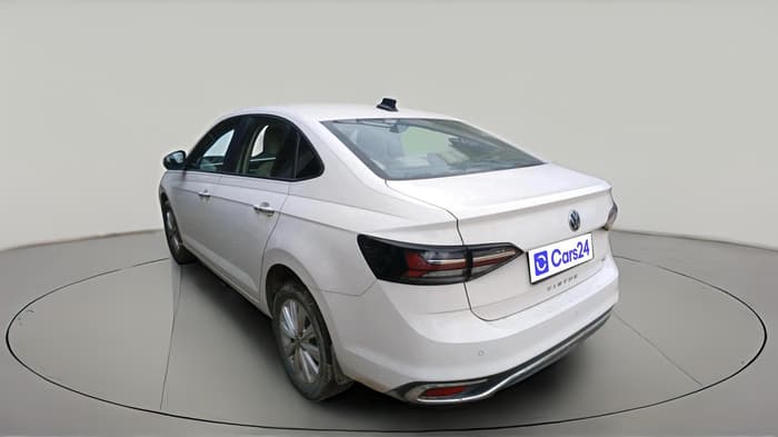 2024 Volkswagen VIRTUS HIGHLINE TSI 1.0 AT, Petrol, Automatic, 30,565 km, exterior