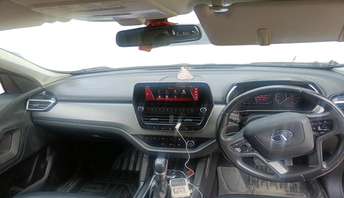 2020 Tata Harrier XZA PLUS 2.0L, Diesel, Automatic, 93,606 km, interior