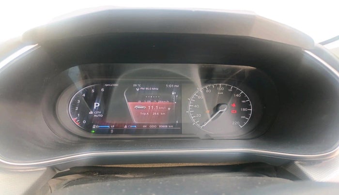 2020 Tata Harrier XZA PLUS 2.0L, Diesel, Automatic, 93,606 km, interior