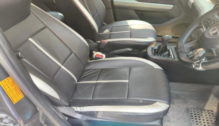 2022 Tata PUNCH ADVENTURE MT, Petrol, Manual, 18,942 km, interior