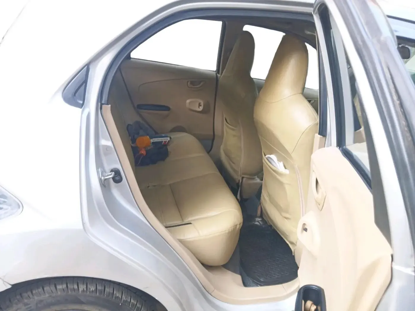 2014 Honda Brio S MT, Petrol, Manual, 73,593 km, interior