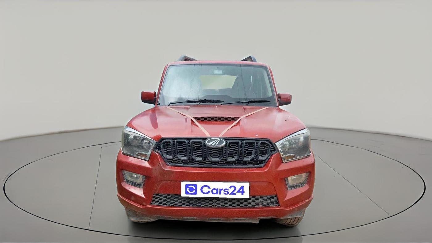 2017 Mahindra Scorpio S4 1.99 INTELLI-HYBRID, Diesel, Manual, 88,370 km, exterior