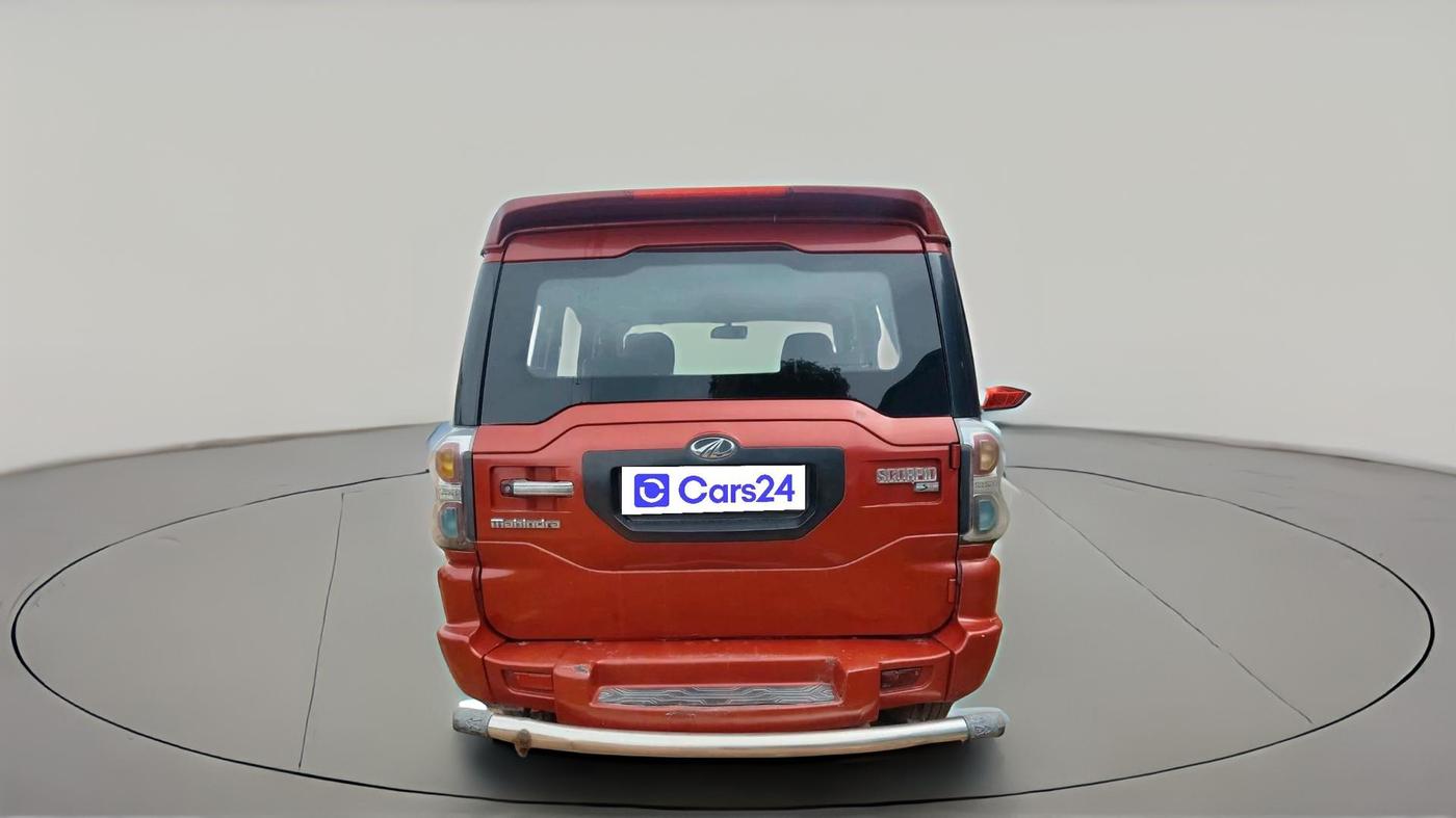 2017 Mahindra Scorpio S4 1.99 INTELLI-HYBRID, Diesel, Manual, 88,370 km, exterior