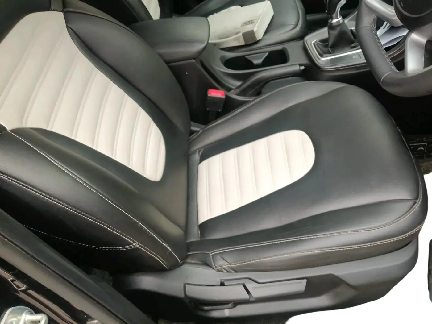 2023 Hyundai Creta SX 1.5 PETROL, Petrol, Manual, 33,723 km, interior