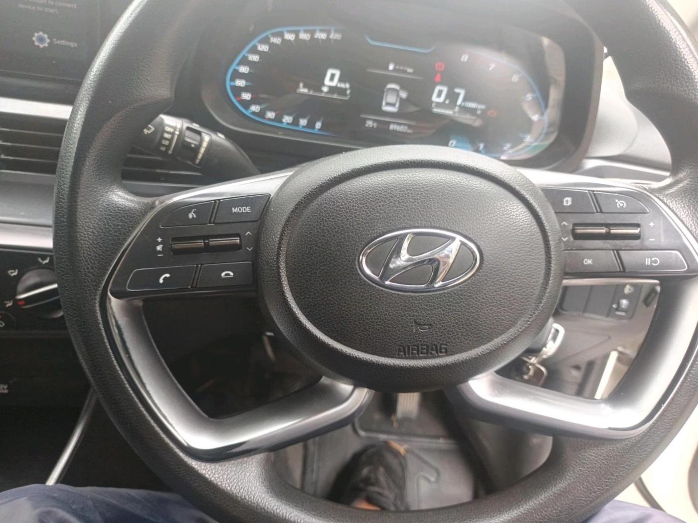 2023 Hyundai NEW I20 SPORTZ 1.2 MT, CNG, Manual, 89,602 km, interior