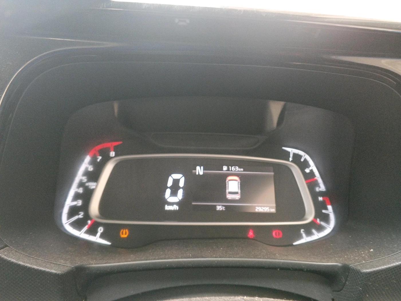 2023 KIA SONET HTX 1.0 IMT, Petrol, Manual, 29,295 km, interior