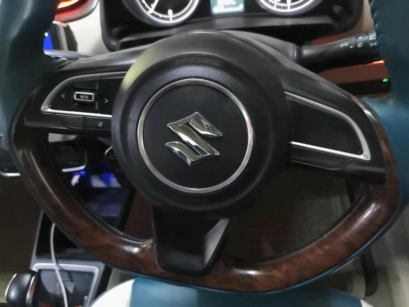 2017 Maruti Dzire ZDI PLUS AMT, Diesel, Automatic, 1,20,000 km, interior