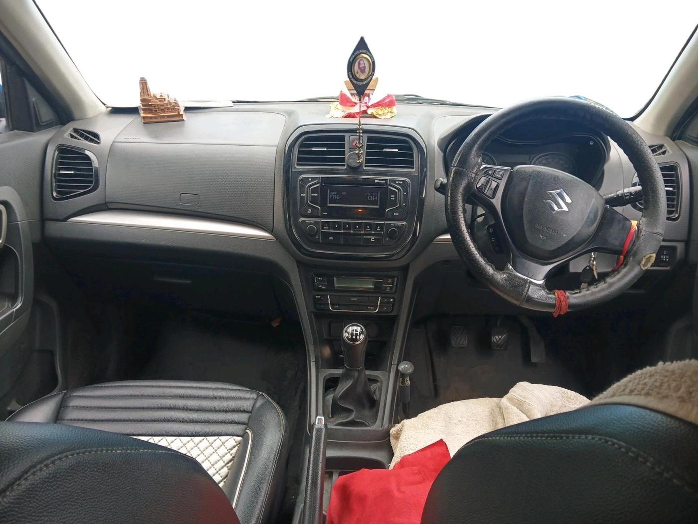 2017 Maruti Vitara Brezza ZDI, Diesel, Manual, 35,947 km, interior