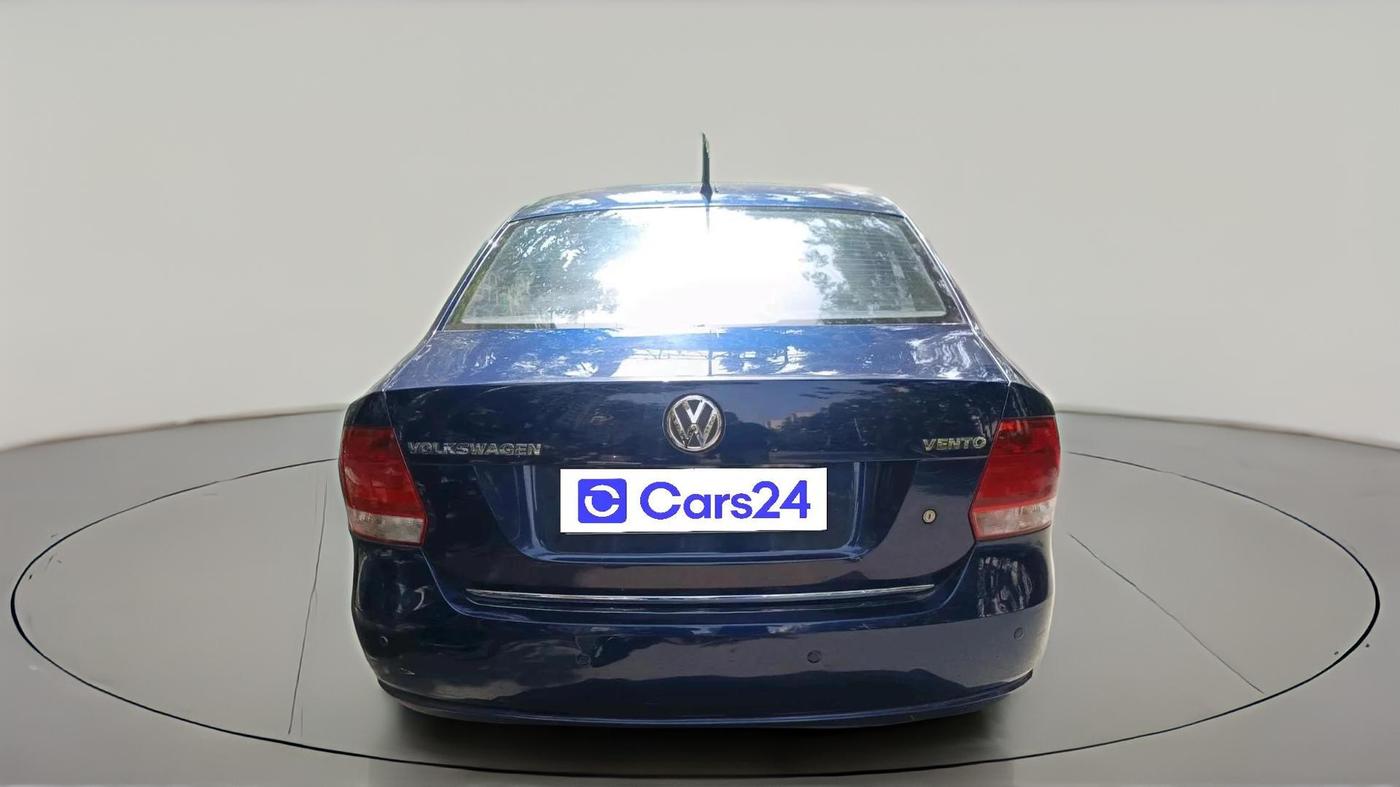 2011 Volkswagen Vento HIGHLINE 1.6 MPI, Petrol, Manual, 94,276 km, exterior