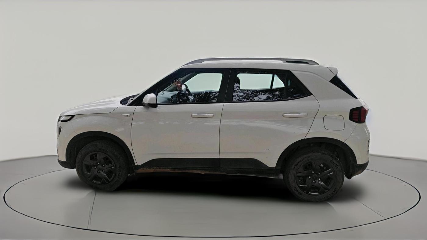 2023 Hyundai VENUE S 1.2, Petrol, Manual, 29,822 km, exterior