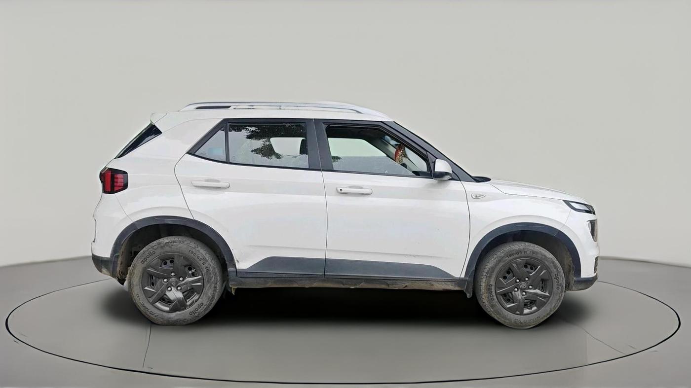 2023 Hyundai VENUE S 1.2, Petrol, Manual, 29,822 km, exterior
