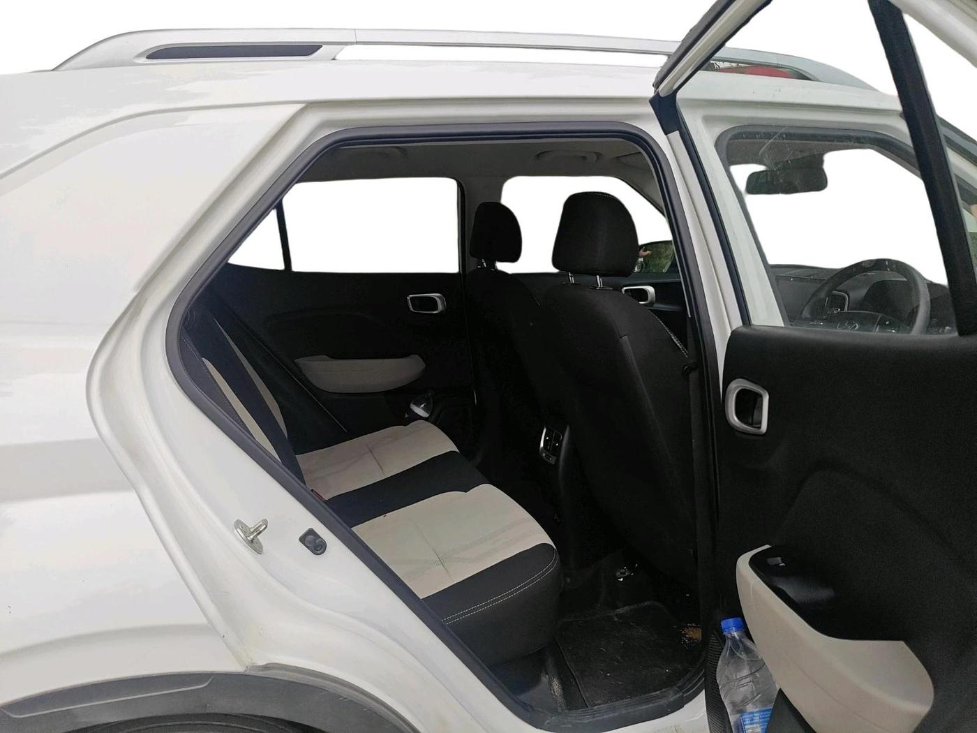 2023 Hyundai VENUE S 1.2, Petrol, Manual, 29,822 km, interior