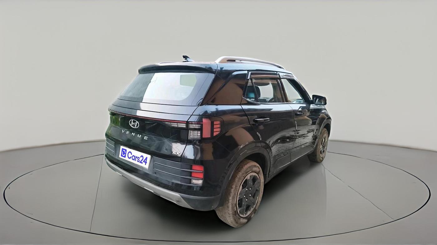 2023 Hyundai VENUE SX 1.2 PETROL, Petrol, Manual, 58,827 km, exterior
