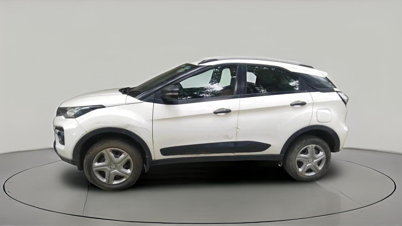 2023 Tata NEXON XMA SUNROOF PETROL, Petrol, Automatic, 11,667 km, exterior