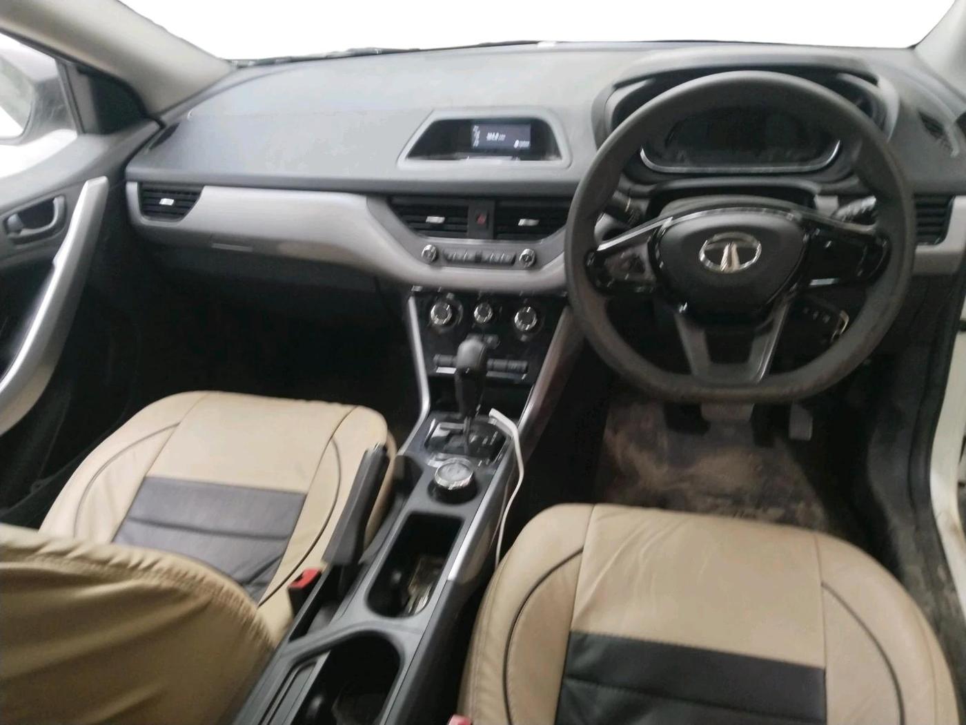 2023 Tata NEXON XMA SUNROOF PETROL, Petrol, Automatic, 11,667 km, interior