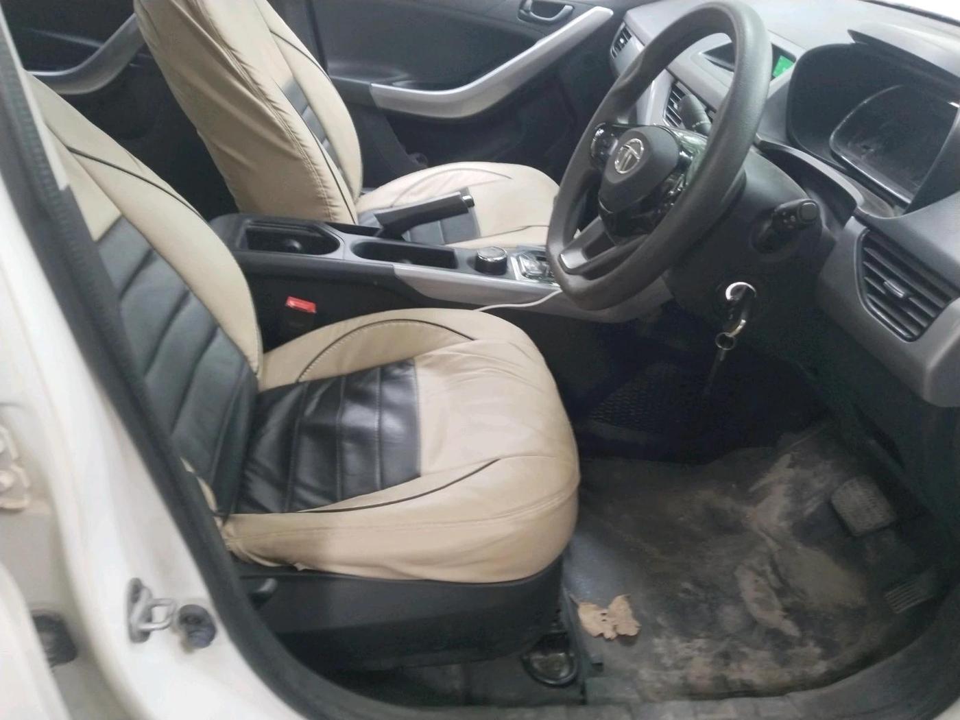 2023 Tata NEXON XMA SUNROOF PETROL, Petrol, Automatic, 11,667 km, interior