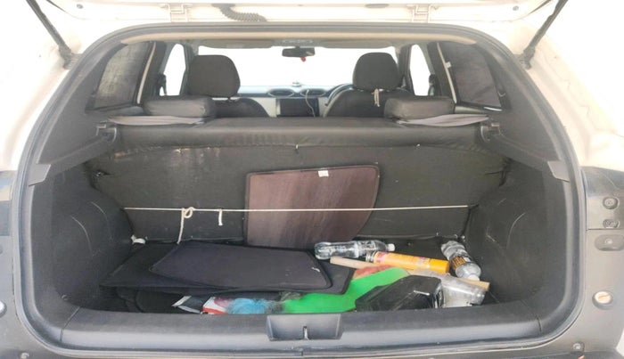 2024 Nissan MAGNITE XE, Petrol, Manual, 19,886 km, exterior