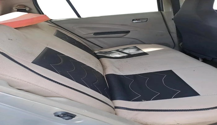 2016 Maruti Celerio VXI CNG, CNG, Manual, 1,76,791 km, interior