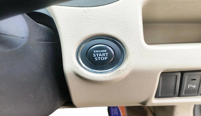 2015 Maruti Ciaz ZXI, Petrol, Manual, 73,900 km, interior