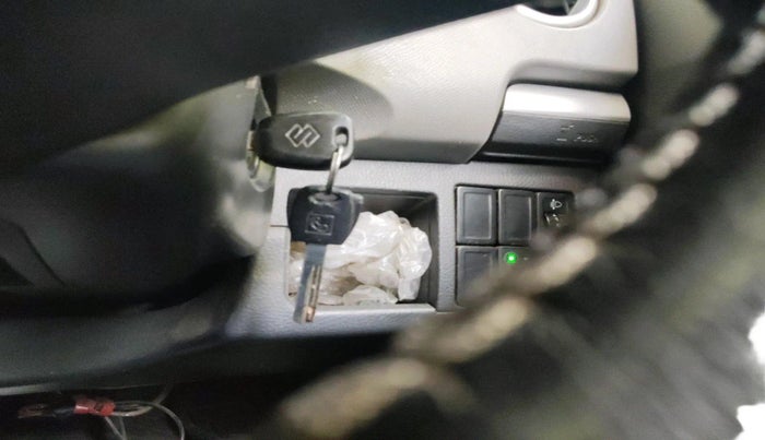 2011 Maruti Wagon R 1.0 LXI CNG, CNG, Manual, 1,12,794 km, interior