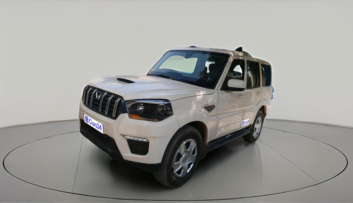 2017 Mahindra Scorpio S6 PLUS 1.99, Diesel, Manual, 56,963 km, exterior
