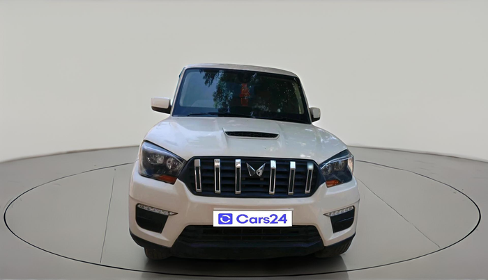 2017 Mahindra Scorpio S6 PLUS 1.99, Diesel, Manual, 56,963 km, exterior