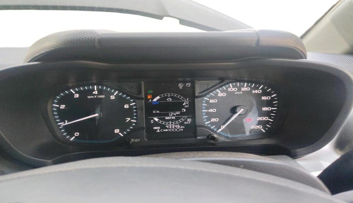 2022 Tata ALTROZ XZ PETROL, Petrol, Manual, 43,346 km, interior