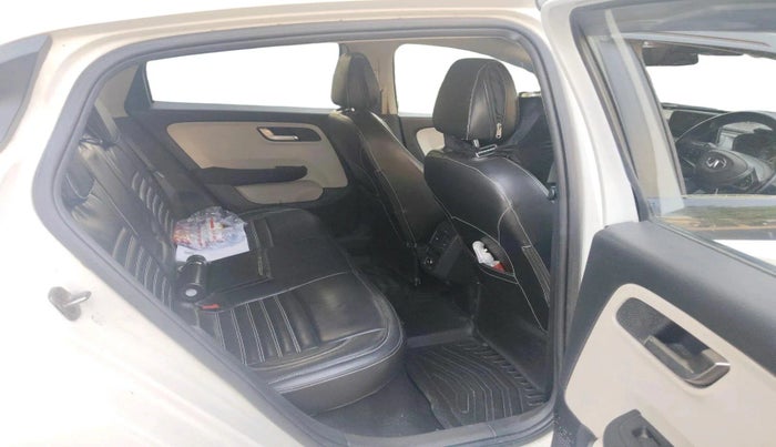 2022 Tata ALTROZ XZ PETROL, Petrol, Manual, 43,346 km, interior