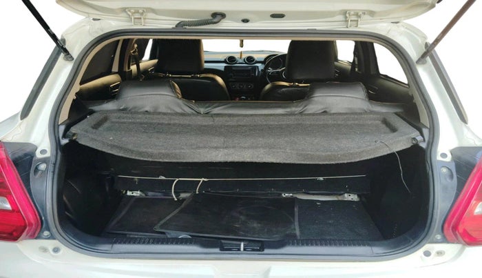 2020 Maruti Swift VXI, Petrol, Manual, 73,096 km, exterior