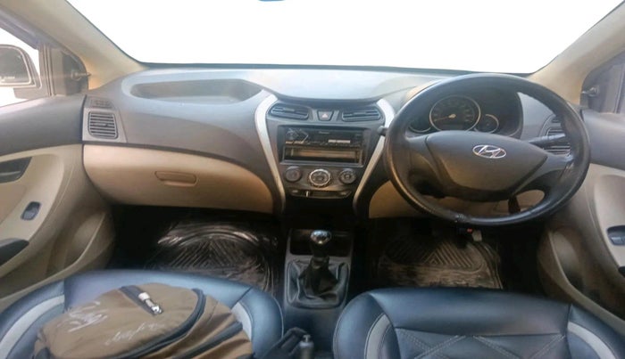 2012 Hyundai Eon MAGNA +, Petrol, Manual, 26,865 km, interior