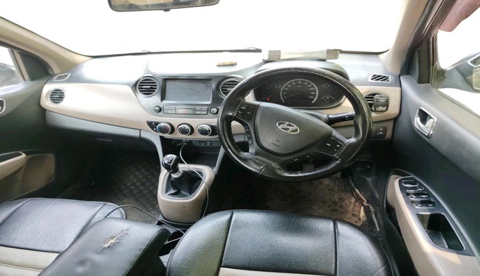 2017 Hyundai Grand i10 SPORTZ (O) 1.2 U2 CRDI, Diesel, Manual, 1,23,376 km, interior