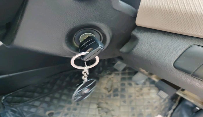 2017 Hyundai Grand i10 SPORTZ (O) 1.2 U2 CRDI, Diesel, Manual, 1,23,376 km, interior