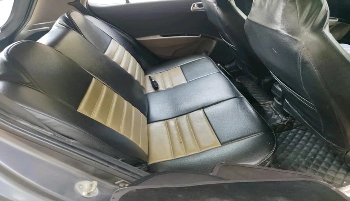 2017 Hyundai Grand i10 SPORTZ (O) 1.2 U2 CRDI, Diesel, Manual, 1,23,376 km, interior