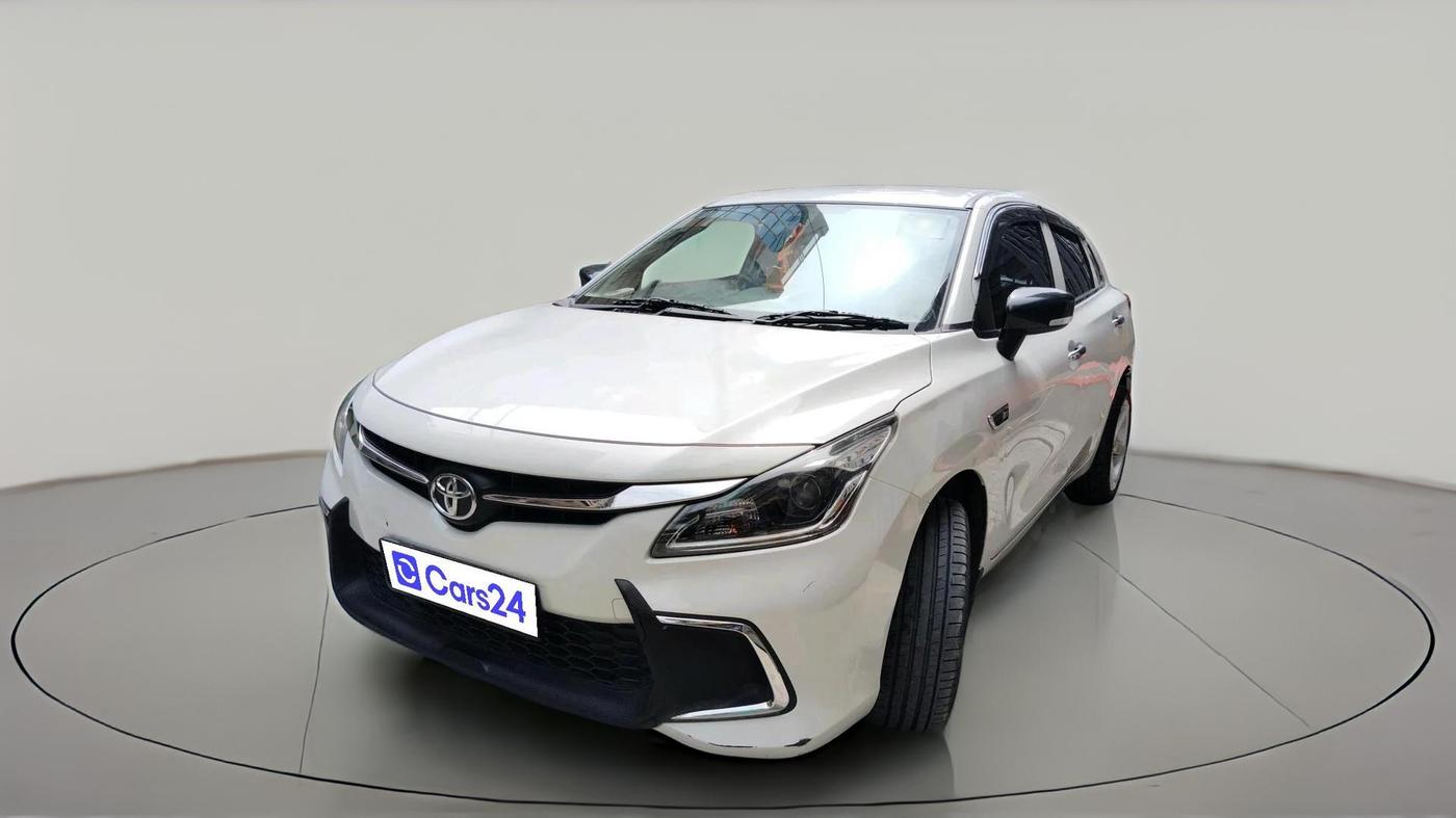 2026 Toyota Glanza E, Petrol, Manual, 6,978 km, exterior