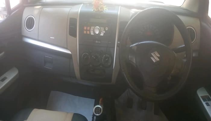 2014 Maruti Wagon R 1.0 LXI CNG, CNG, Manual, 76,798 km, interior